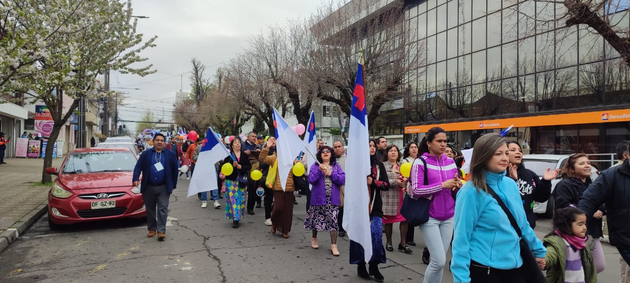 Más de 600 personas participaron de desfile por el “Mes de la Biblia” en Los Ángeles